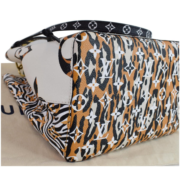 LOUIS VUITTON NeoNoe MM Monogram Jungle Canvas Shoulder Bag Ivory