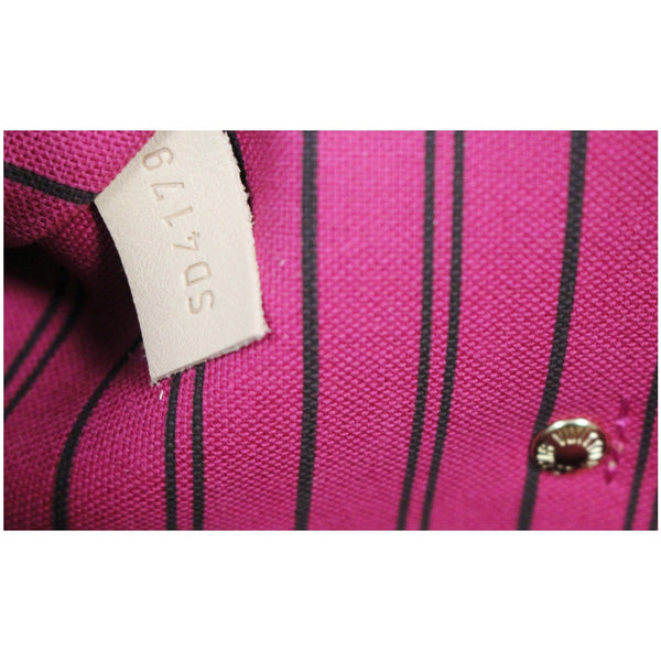 Louis Vuitton LV Neverfull GM Monogram Canvas Tote Code