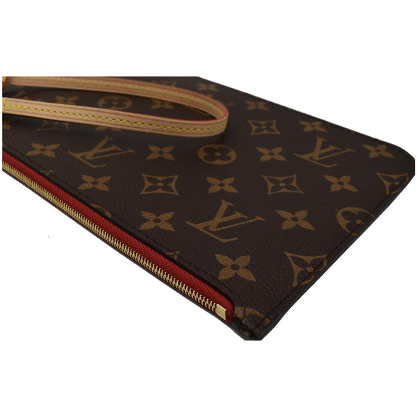 Louis Vuitton Neverfull MM Monogram Canvas Pochette Pouch