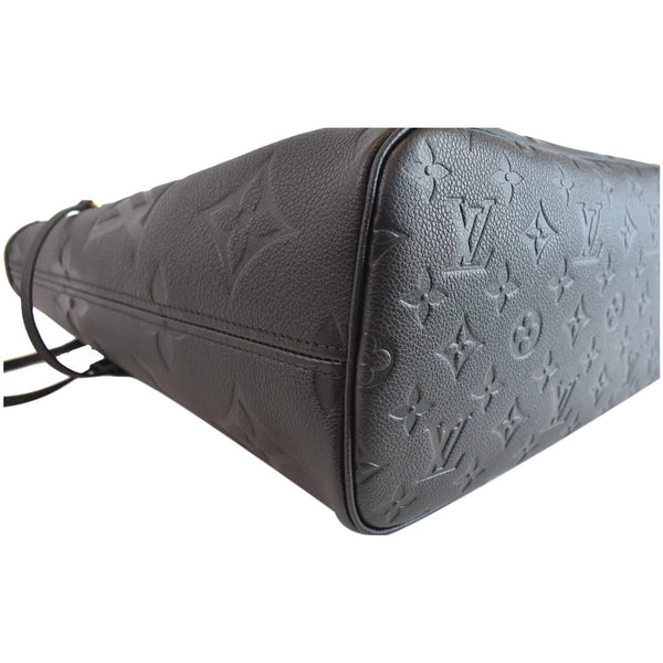 Louis Vuitton Neverfull MM Tote Bag - monogram canvas