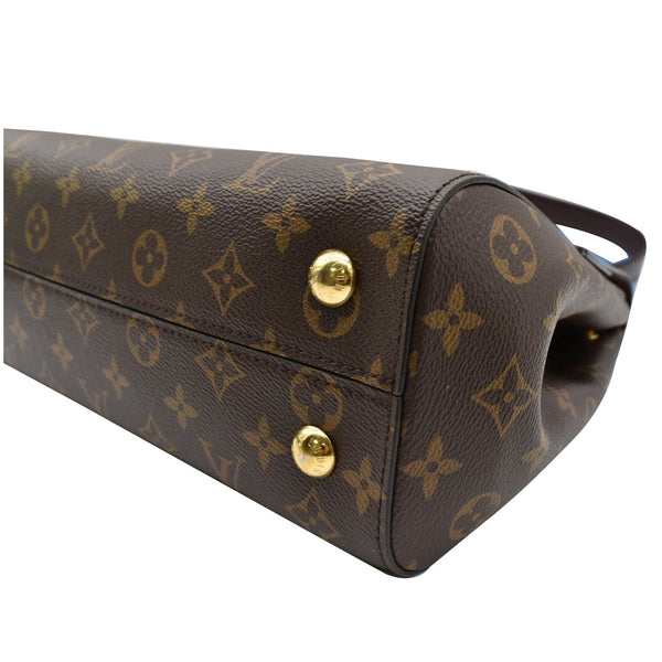 LOUIS VUITTON Cluny MM Monogram Canvas Shoulder Bag Brown