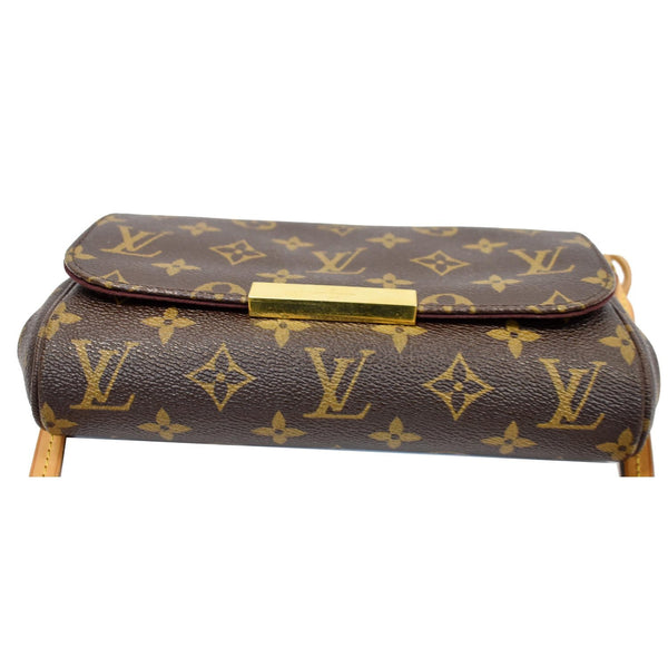 Louis Vuitton Favorite PM Crossbody Bag flap clsoure