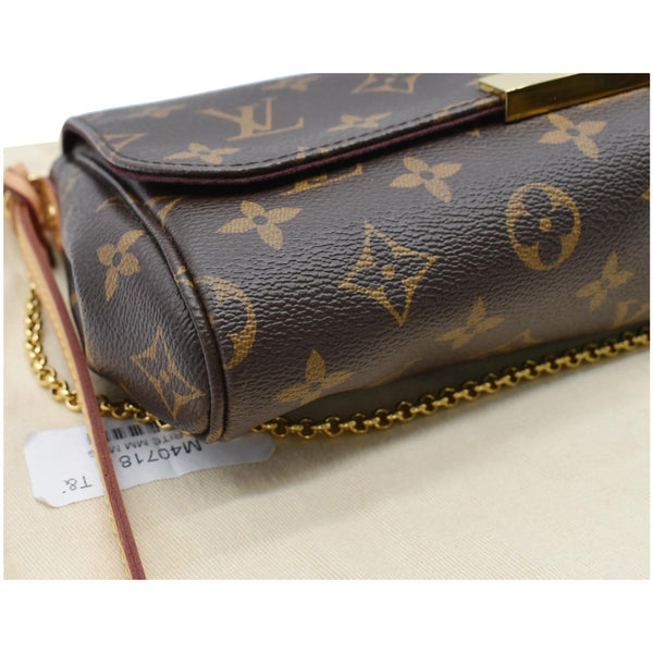 Louis Vuitton Favorite MM Monogram Canvas Crossbody Bag