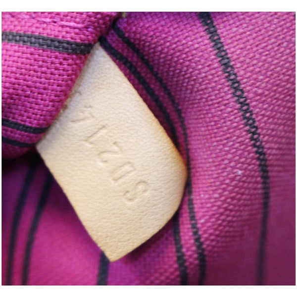 LOUIS VUITTON Neverfull MM Monogram Canvas Tote Shoulder Bag Brown