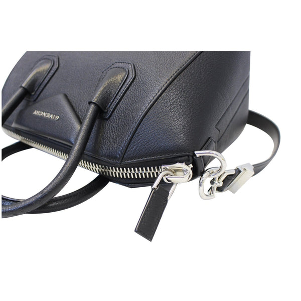 Givenchy Shoulder Bag Antigona Small Leather - side view