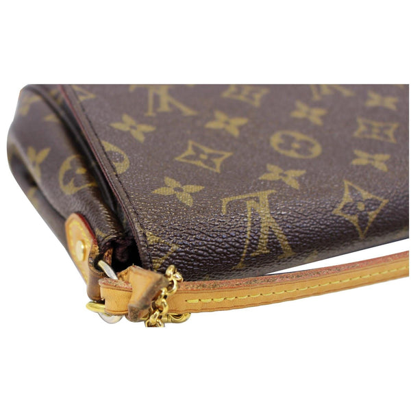 LOUIS VUITTON Favorite MM Monogram Canvas Crossbody Bag Brown