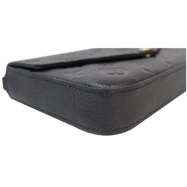 golden chain Louis Vuitton Pochette Felicie Empreinte Leather Bag