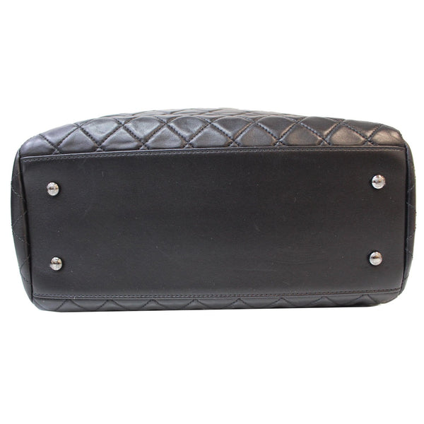 CHANEL Drawstring Bucket Quilted Lambskin Leather Shoulder Bag Black