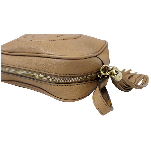 GUCCI Soho Disco Pebbled Leather Small Crossbody Bag Beige 308364