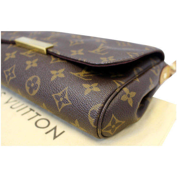 LOUIS VUITTON Favorite MM Monogram Canvas Crossbody Bag Brown