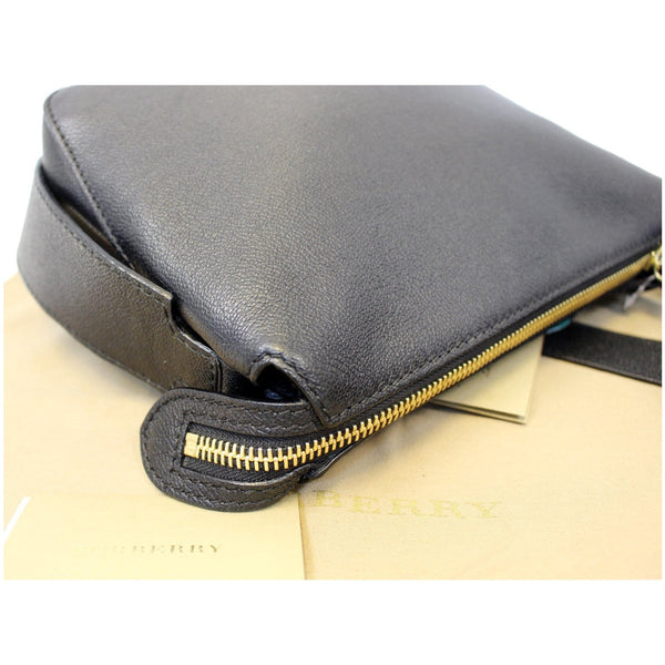 Burberry Crossbody Bag Helmsley House Grained Leather - front view