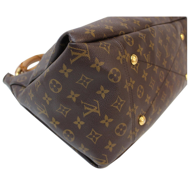 corner Louis Vuitton Artsy MM Monogram Canvas Bag