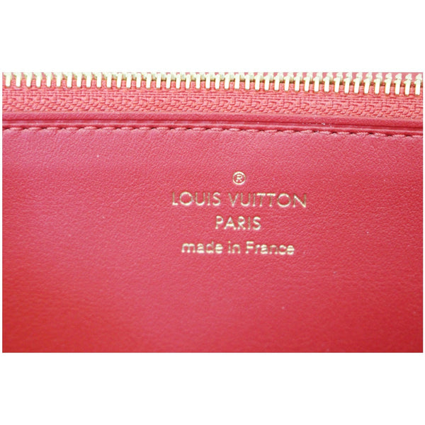 brand name Louis Vuitton Capucines Taurillon Pouch