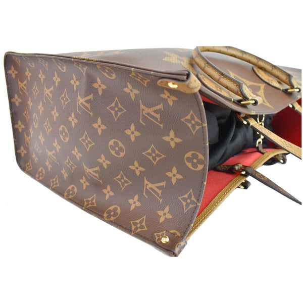 Louis Vuitton Onthego GM Bag corner preview