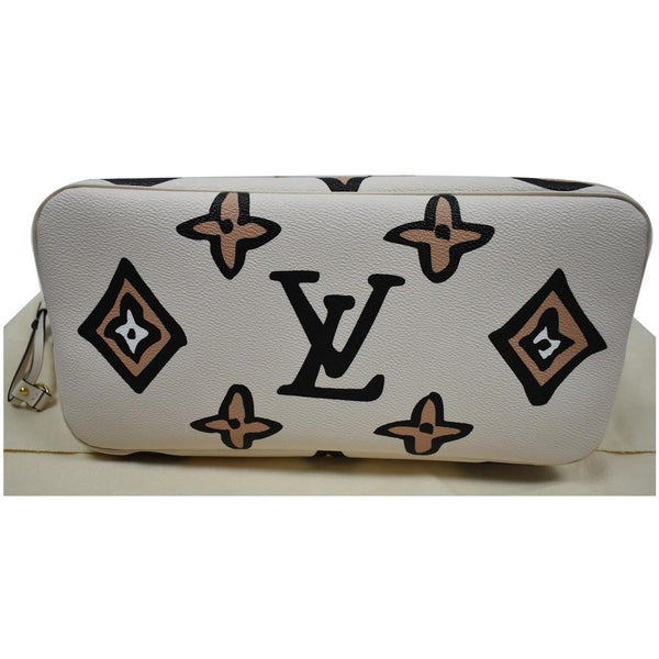 Louis Vuitton Neverfull MM Wild At Heart Monogram Canvas Tote Bag Cream