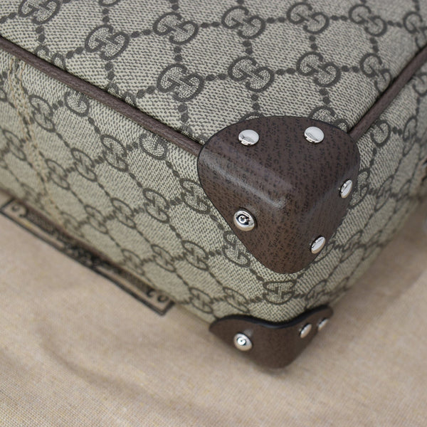 Gucci GG Supreme Monogram Canvas Shoulder Bag Beige