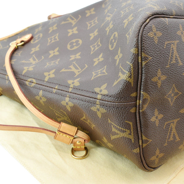 LOUIS VUITTON Neverfull MM Monogram Canvas Tote Shoulder Bag Fuchsia