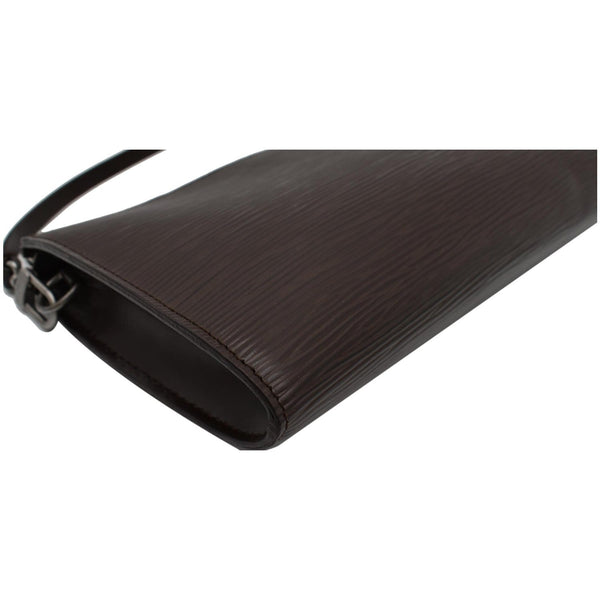 LOUIS VUITTON Moka Pochette Epi Leather Accessoires Pouch Brown