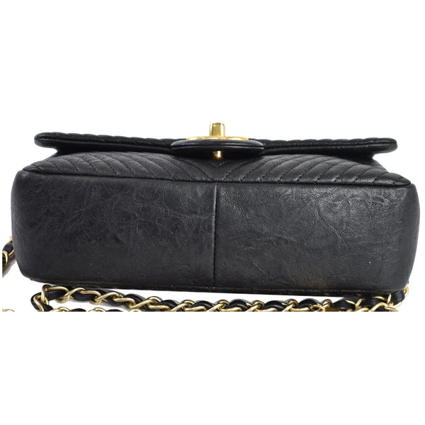 CHANEL Surpique Chevron Calfskin Classic Flap Shoulder Bag Black