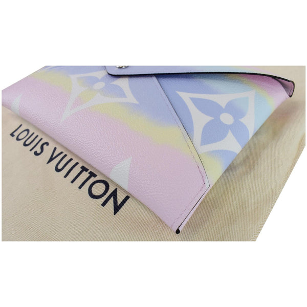 LOUIS VUITTON Kirigami Pochette Large Monogram Escale Clutch Pastel