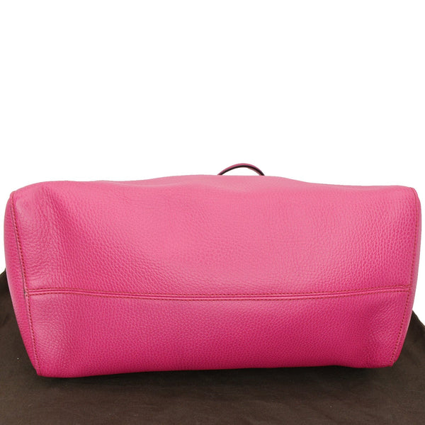 Gucci Swing Medium Pebbled Leather Tote Bag Pink | DDH