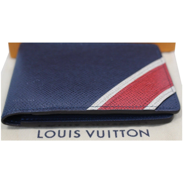 LV Multiple Taiga Leather Bifold Wallet - design