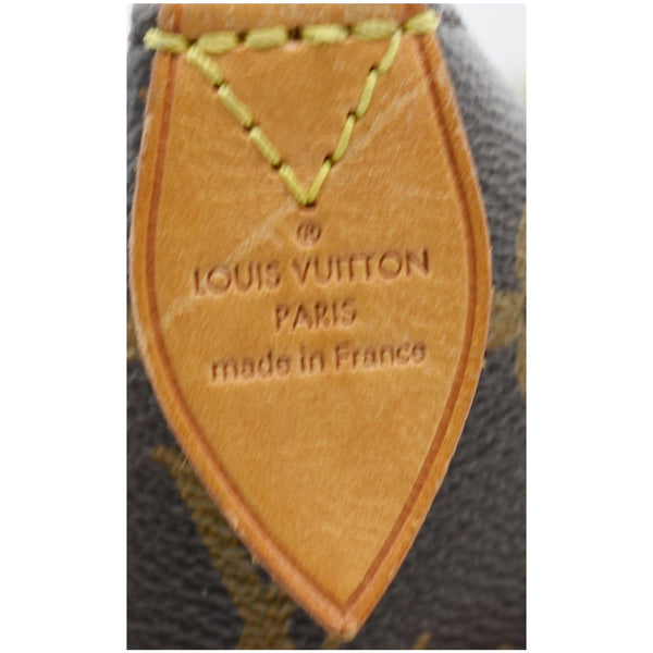 LOUIS VUITTON Totally MM Monogram Canvas Shoulder Bag Brown