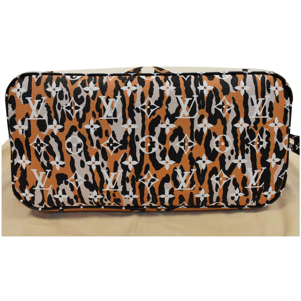 Louis Vuitton Neverfull MM Shoulder Bag Bottom