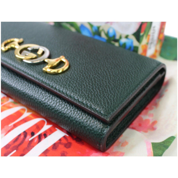 Gucci Zumi Grainy Leather Continental Wallet Dark Green - close view