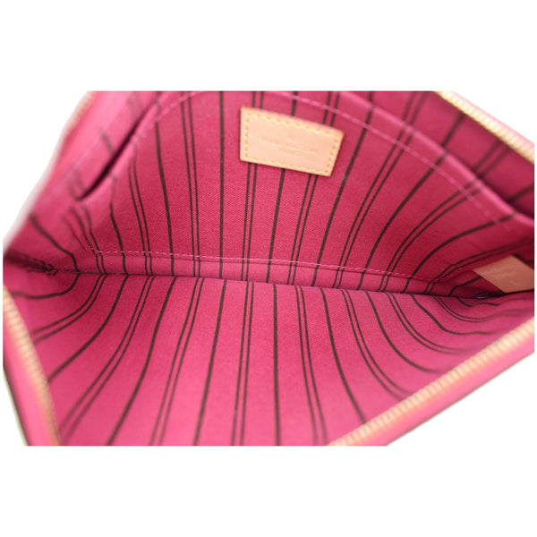 Louis Vuitton Neverfull MM Monogram Canvas Pochette Pouch