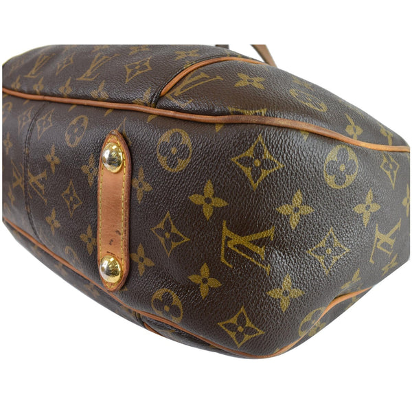 Louis Vuitton Galliera PM Monogram Canvas Bag for Women - close corner