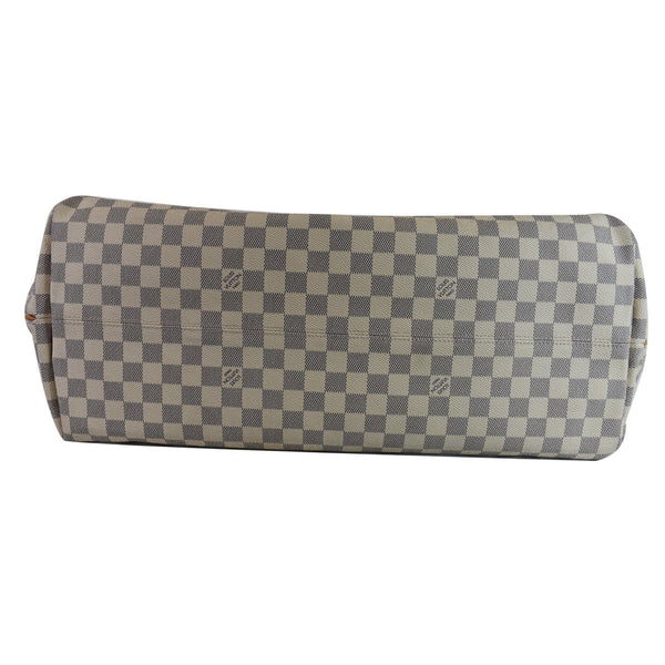 Louis Vuitton Beach Cabas GM Damier Azur bag bottom