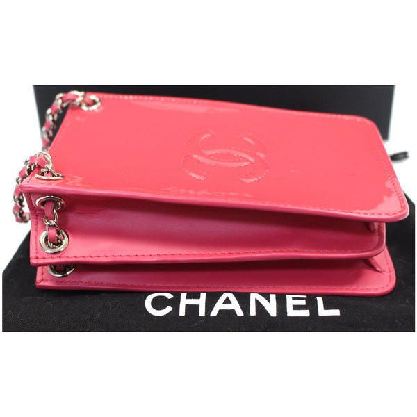 Chanel O-Phone Holder Patent Leather Bag folded Red