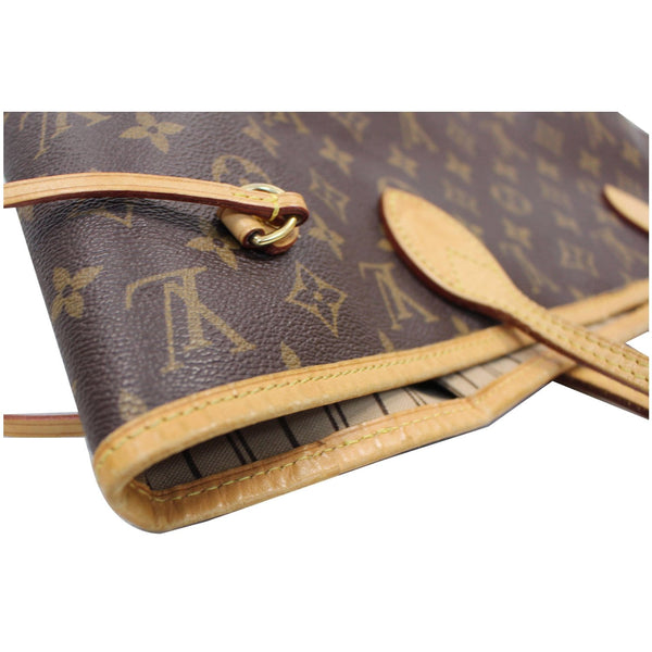 LV Neverfull MM Monogram Canvas Bag Focused View