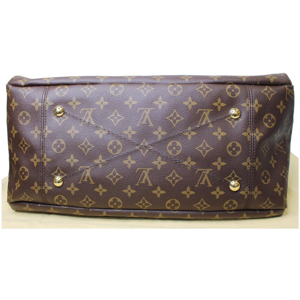 base with studs lv Artsy MM Monogram Canvas bag