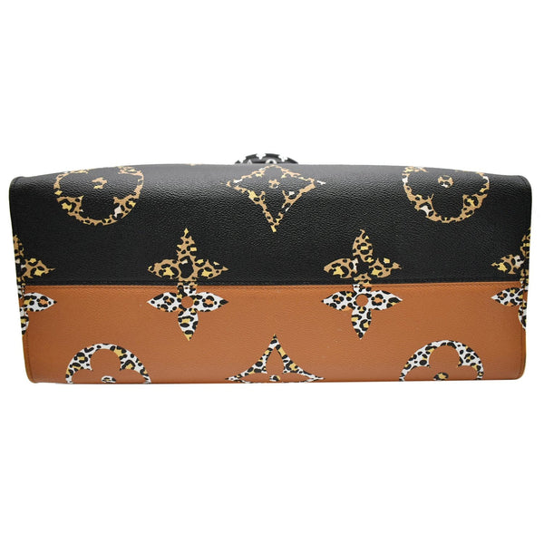 LOUIS VUITTON Onthego Jungle GM Giant Monogram Canvas Tote Shoulder Bag Black - Hot Deals