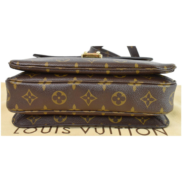 Louis Vuitton Metis Pochette Monogram Canvas Tote Bag - bottom view
