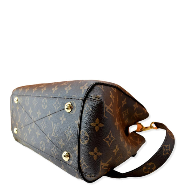 LOUIS VUITTON Montaigne MM Monogram Canvas Shoulder Bag Brown