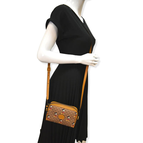 GUCCI x Disney Mickey Mouse GG Supreme Coated Canvas Crossbody Bag Brown 602536