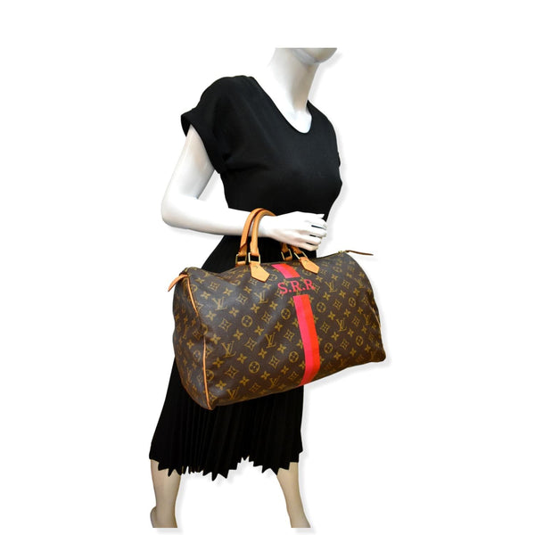 LOUIS VUITTON Speedy 40 Monogram Canvas Satchel Bag Brown
