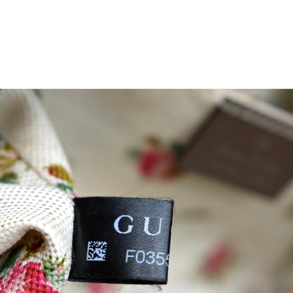 GUCCI Neo Vintage GG Supreme Canvas Messenger Bag Beige 476466