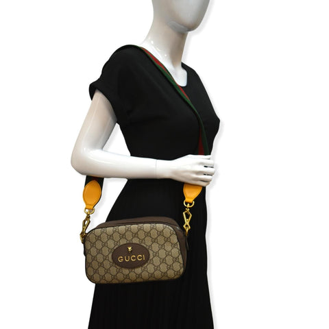 GUCCI Neo Vintage GG Supreme Canvas Messenger Bag Beige 476466