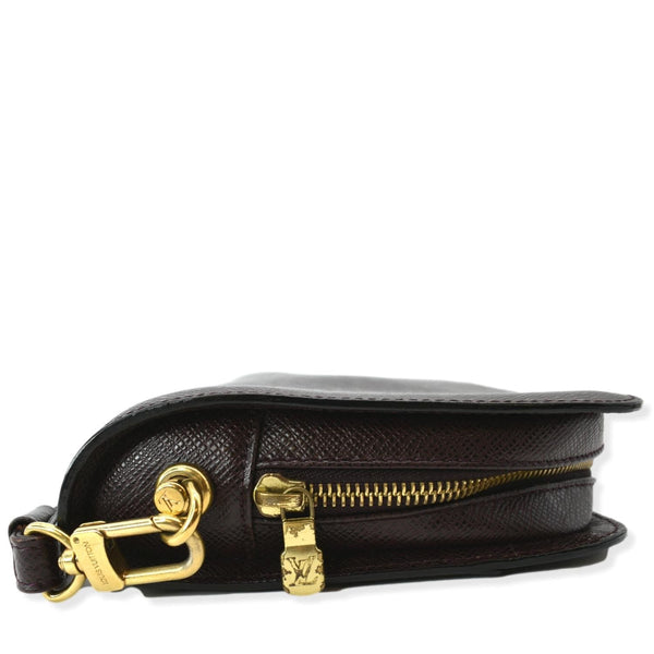 Louis Vuitton Orsay Taiga Leather Clutch Bag Purple | DDH