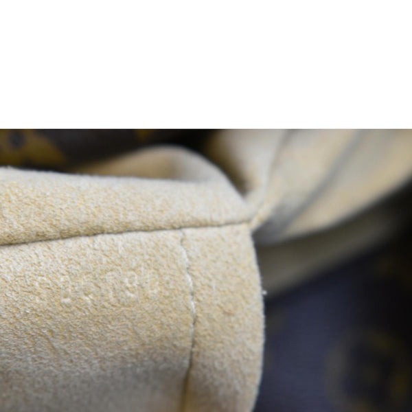 LOUIS VUITTON Artsy MM Monogram Canvas Hobo Bag Brown