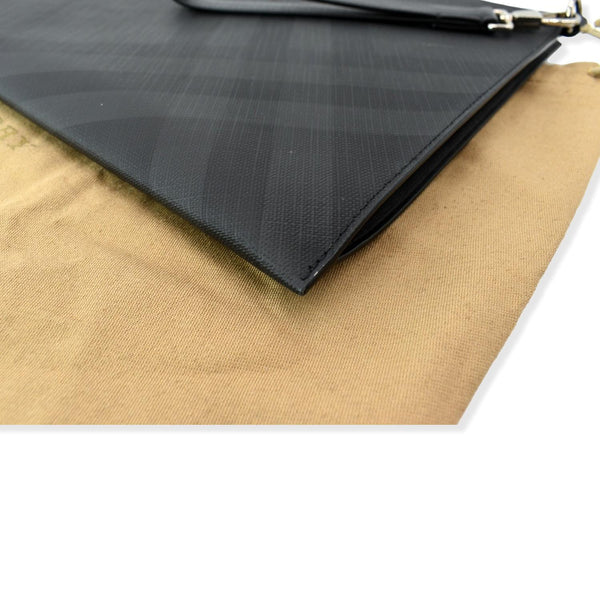 Preowned BURBERRY London Check Leather Zip Pouch Black