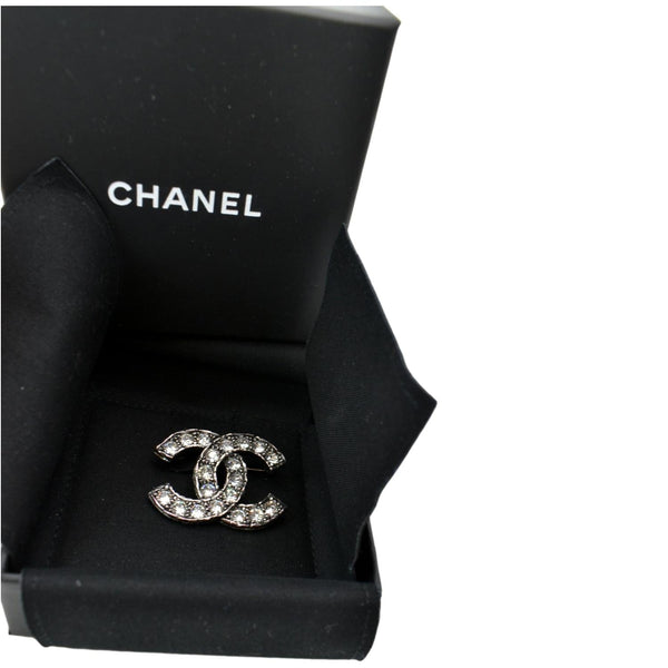CHANEL CC Pearl Silver Brooch