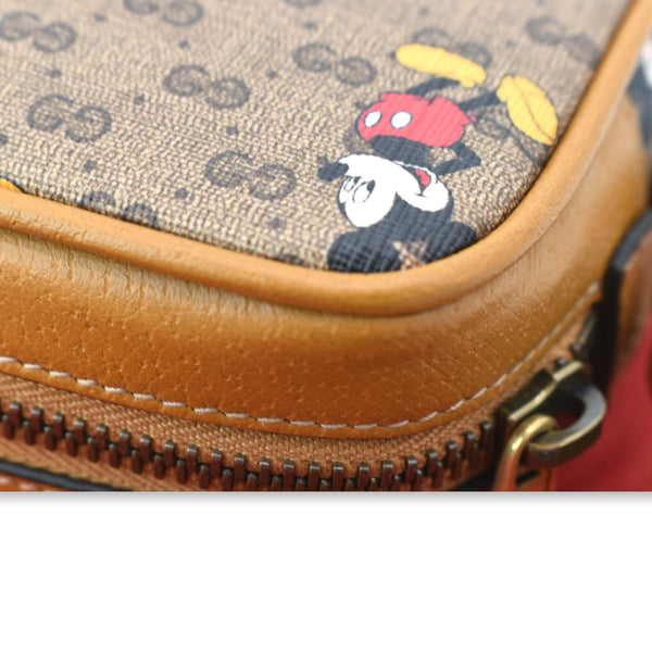 GUCCI x Disney Mickey Mouse GG Supreme Coated Canvas Crossbody Bag Brown 602536