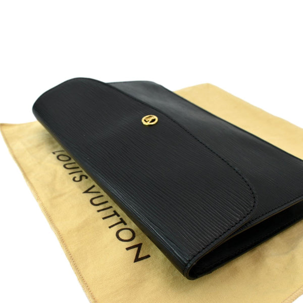 LOUIS VUITTON Montaigne Pochette Epi Leather Clutch Bag Black