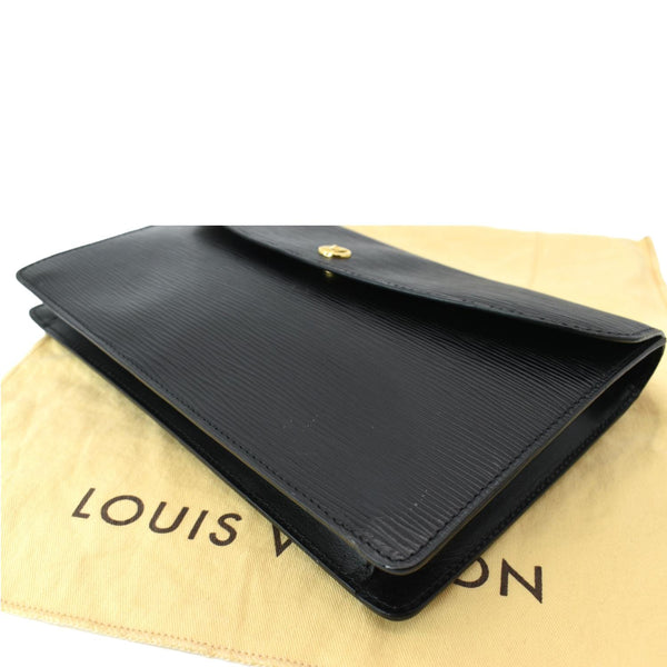 LOUIS VUITTON Montaigne Pochette Epi Leather Clutch Bag Black