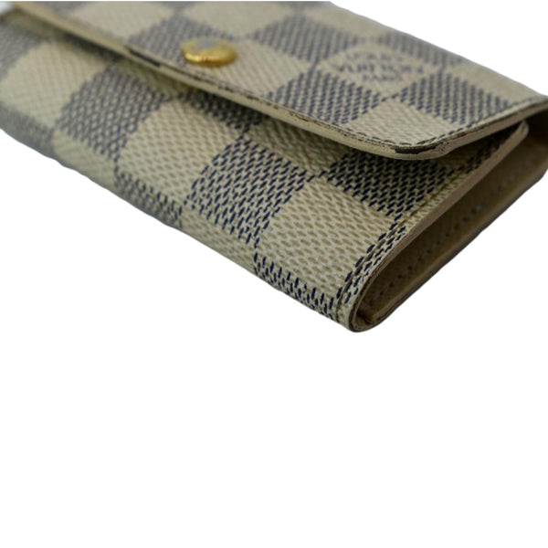 LOUIS VUITTON Damier Azur 6 Key Holder White